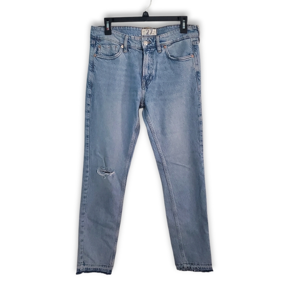 We The Free Light Wash Raw Hem Jeans, Size 27